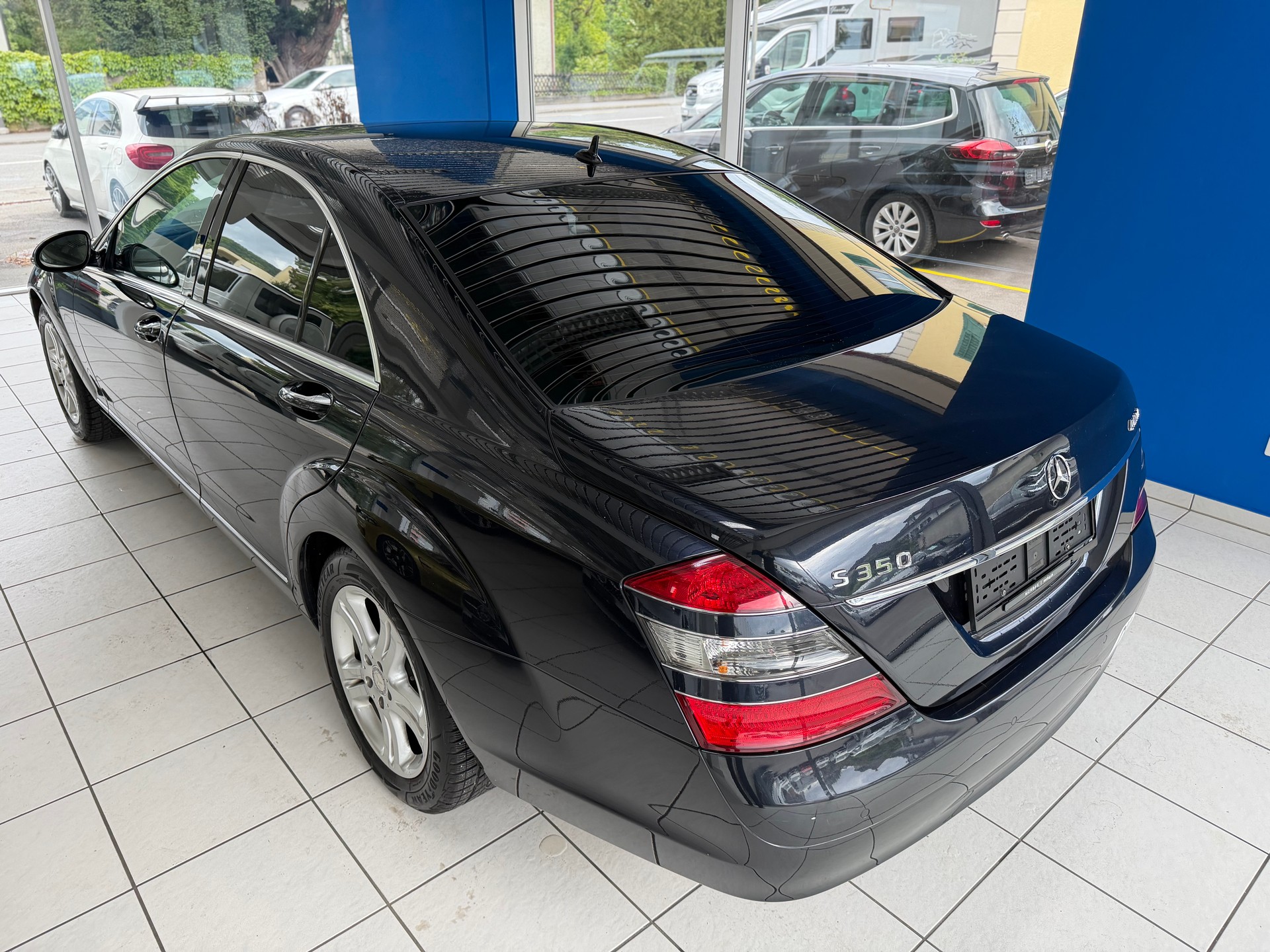 MERCEDES-BENZ S 350 4Matic 7G-Tronic-image-5