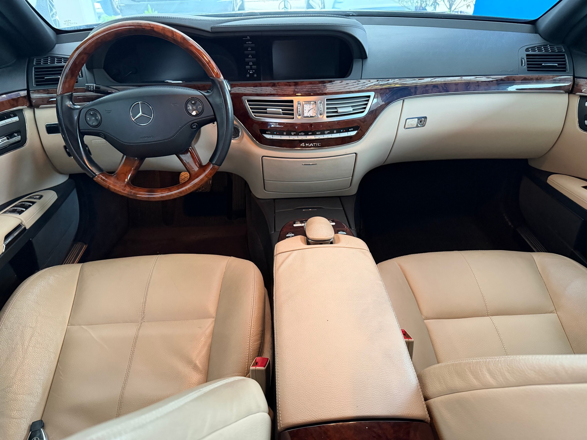 MERCEDES-BENZ S 350 4Matic 7G-Tronic-image-8