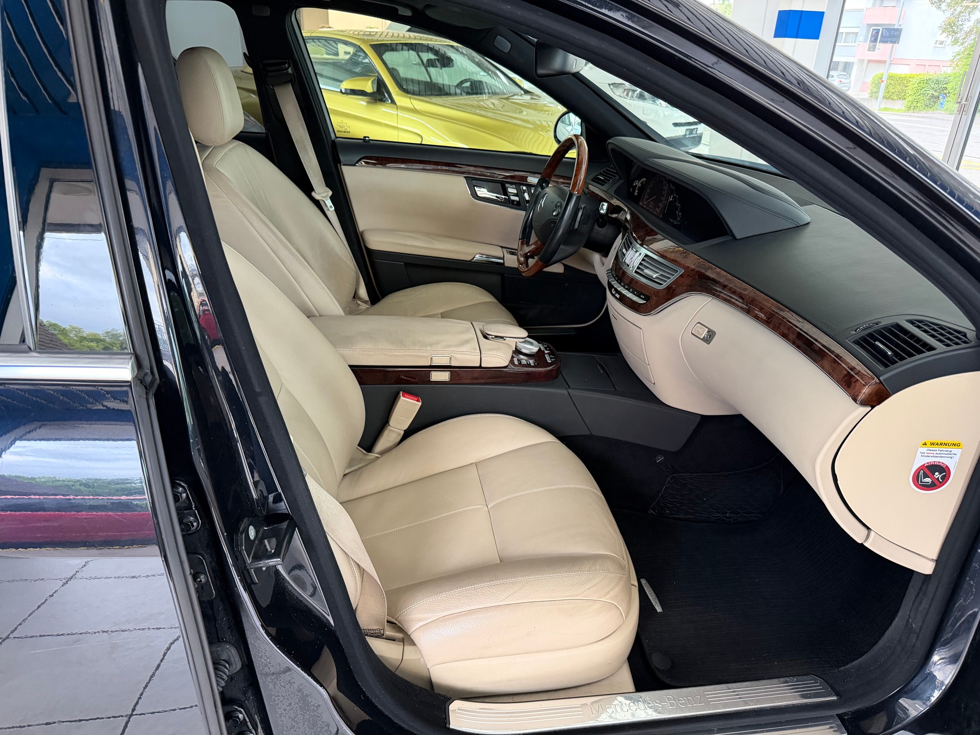 MERCEDES-BENZ S 350 4Matic 7G-Tronic-image-13