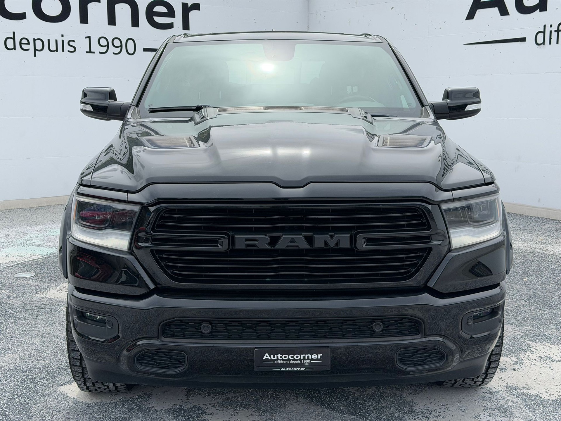 DODGE Ram 1500 Sport-image-2