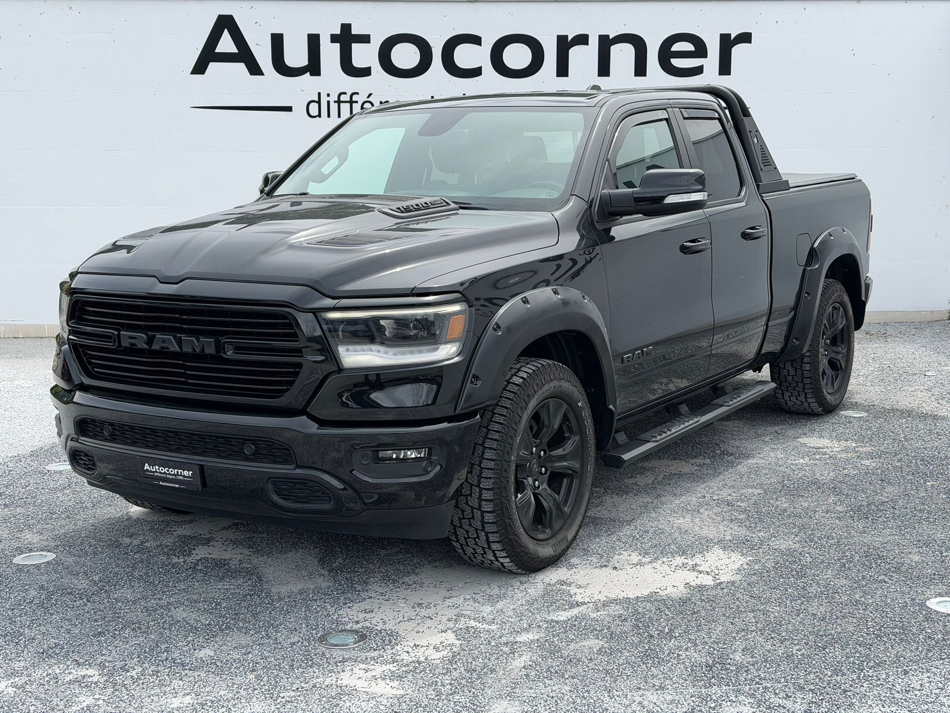 DODGE Ram 1500 Sport-image-0