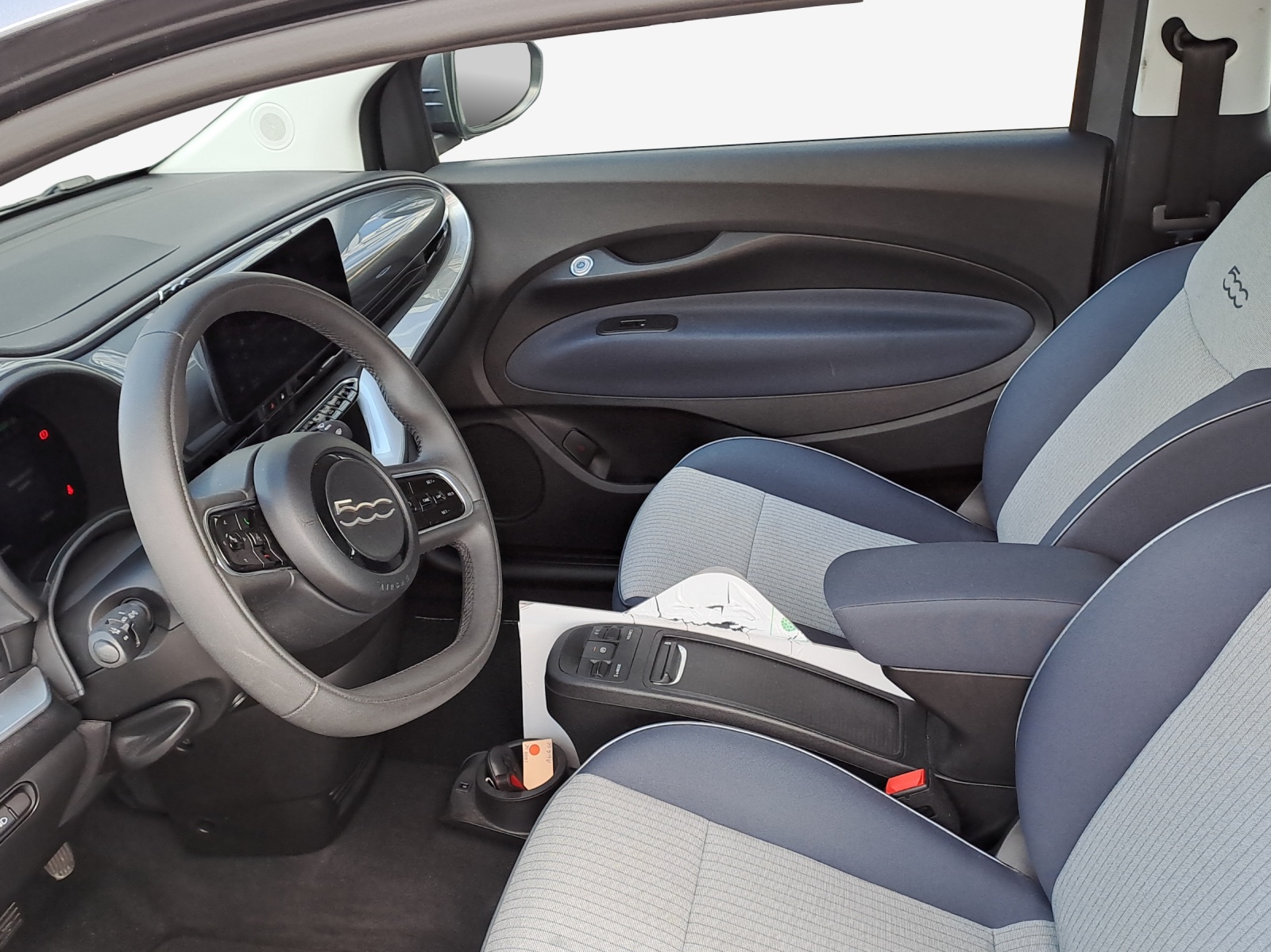 FIAT 500 electric 87 kW Icon-image-8