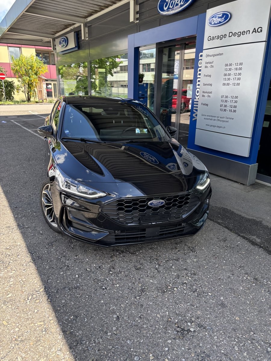 FORD Focus 1.0i EcoB Hybrid 155 ST-Line X-image-13