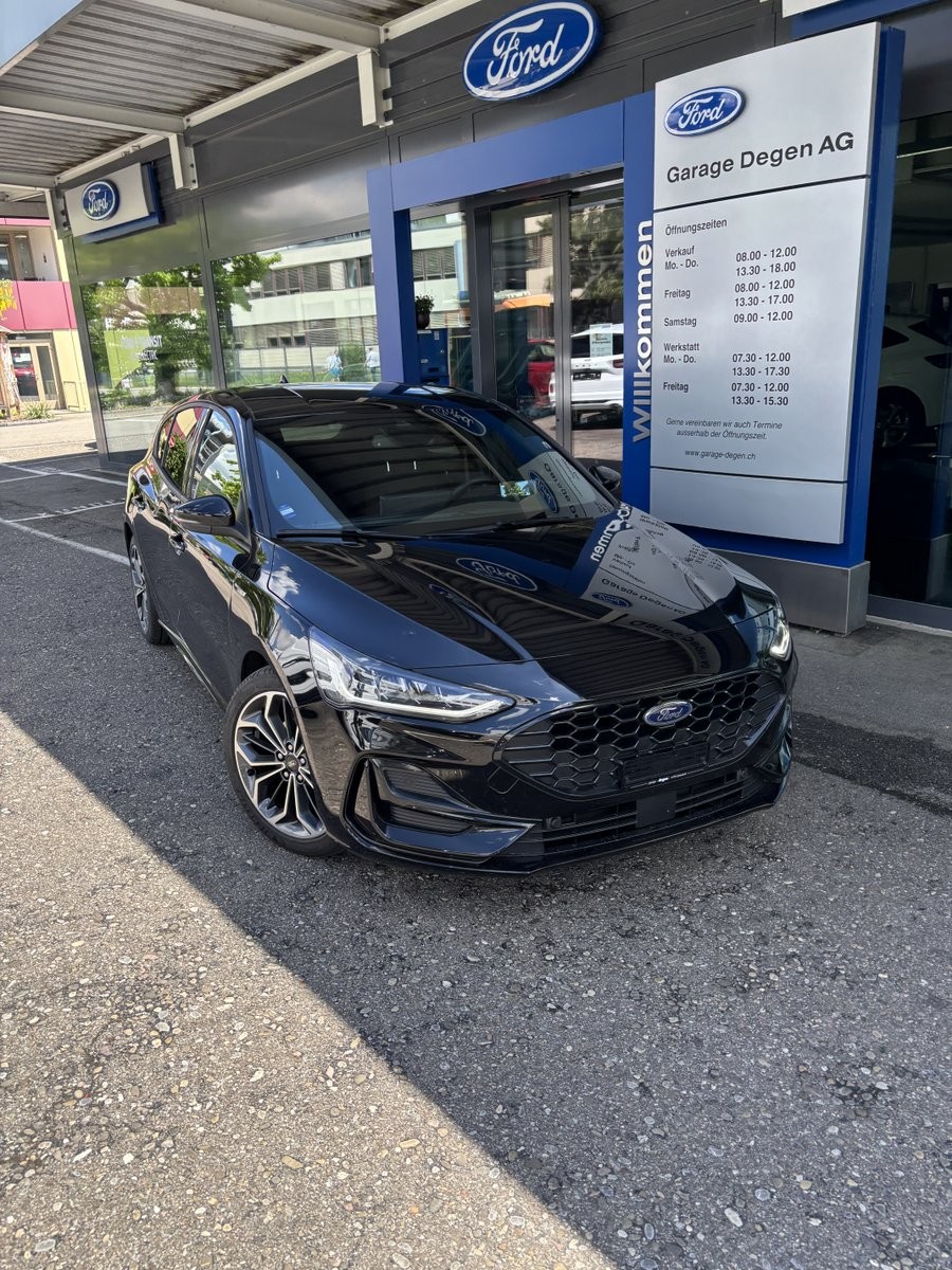 FORD Focus 1.0i EcoB Hybrid 155 ST-Line X-image-12