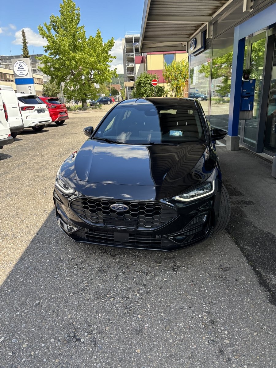 FORD Focus 1.0i EcoB Hybrid 155 ST-Line X-image-16
