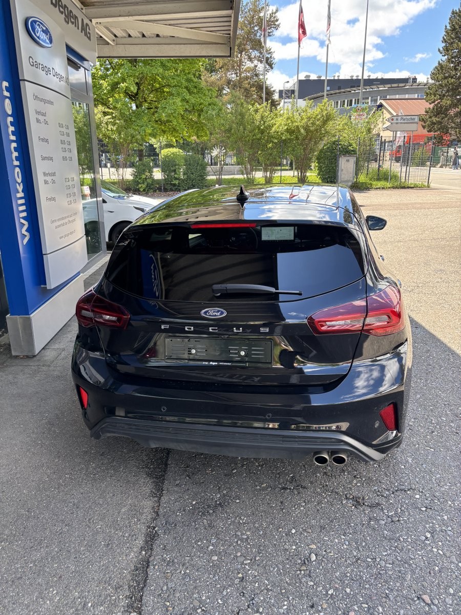 FORD Focus 1.0i EcoB Hybrid 155 ST-Line X-image-23