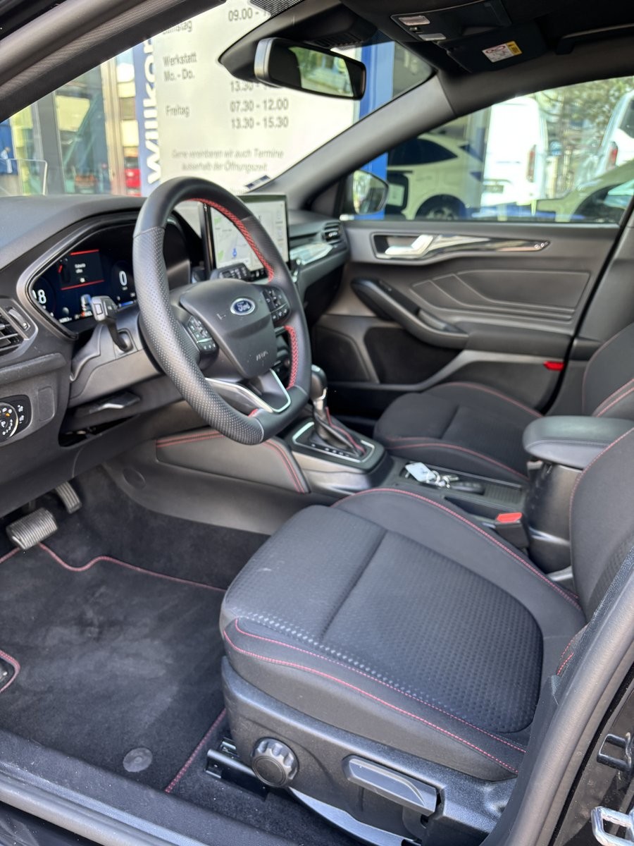 FORD Focus 1.0i EcoB Hybrid 155 ST-Line X-image-4