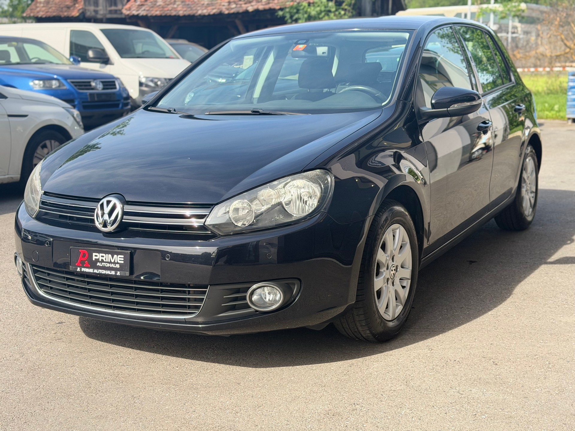 VW Golf 1.4 TSI Highline-showroom-element-2