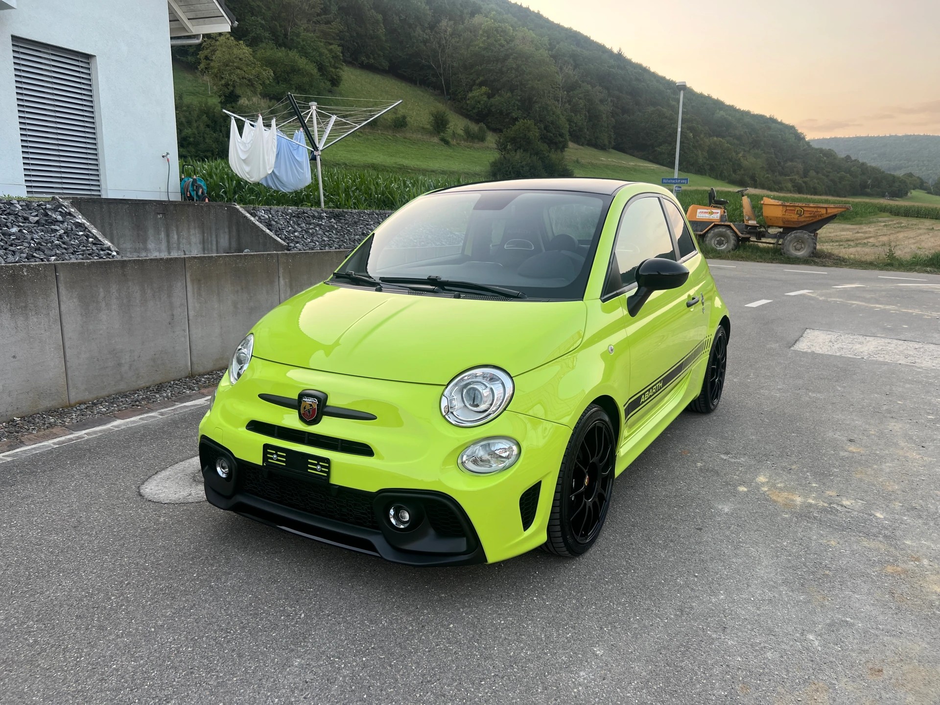 FIAT 595 1.4 16V Turbo Abarth Competizione Dualogic 70 Edition * 180 PS *-image-3