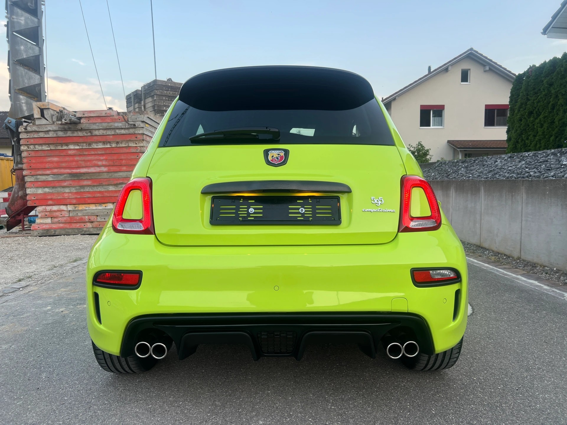 FIAT 595 1.4 16V Turbo Abarth Competizione Dualogic 70 Edition * 180 PS *-image-8