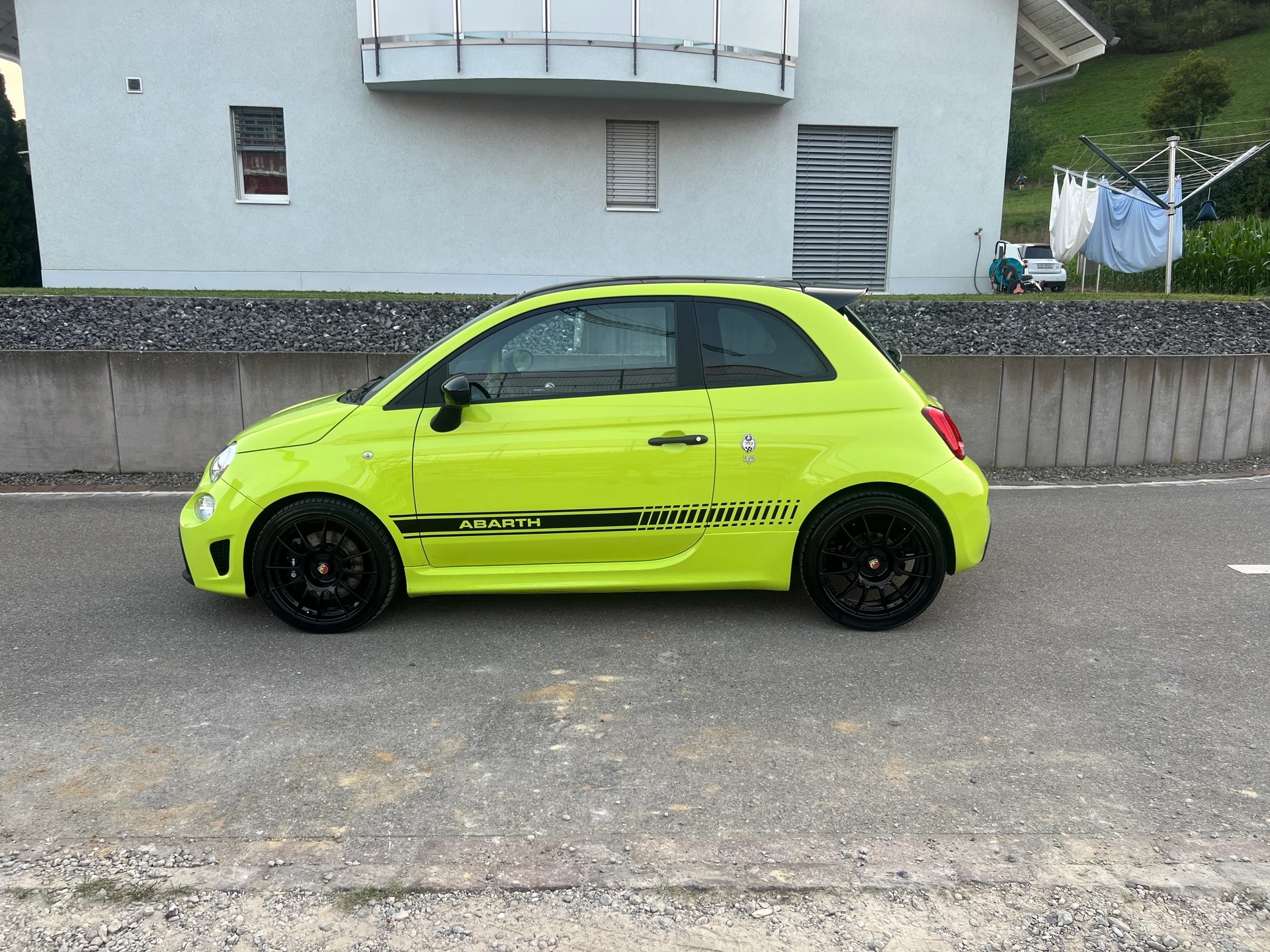 FIAT 595 1.4 16V Turbo Abarth Competizione Dualogic 70 Edition * 180 PS *