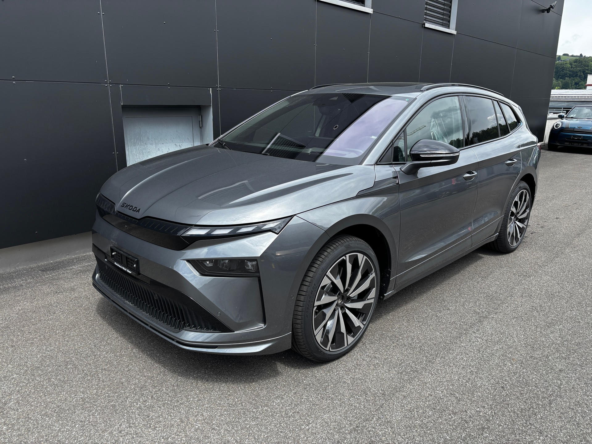 SKODA Enyaq 85x Sportline 4x4 MAAX