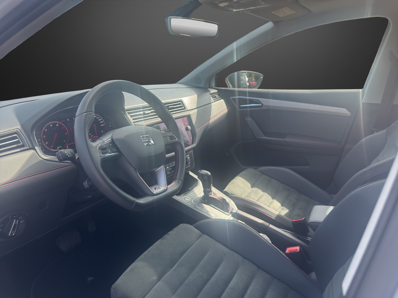 SEAT Ibiza 1.0 EcoTSI DSG Swiss FR-image-6