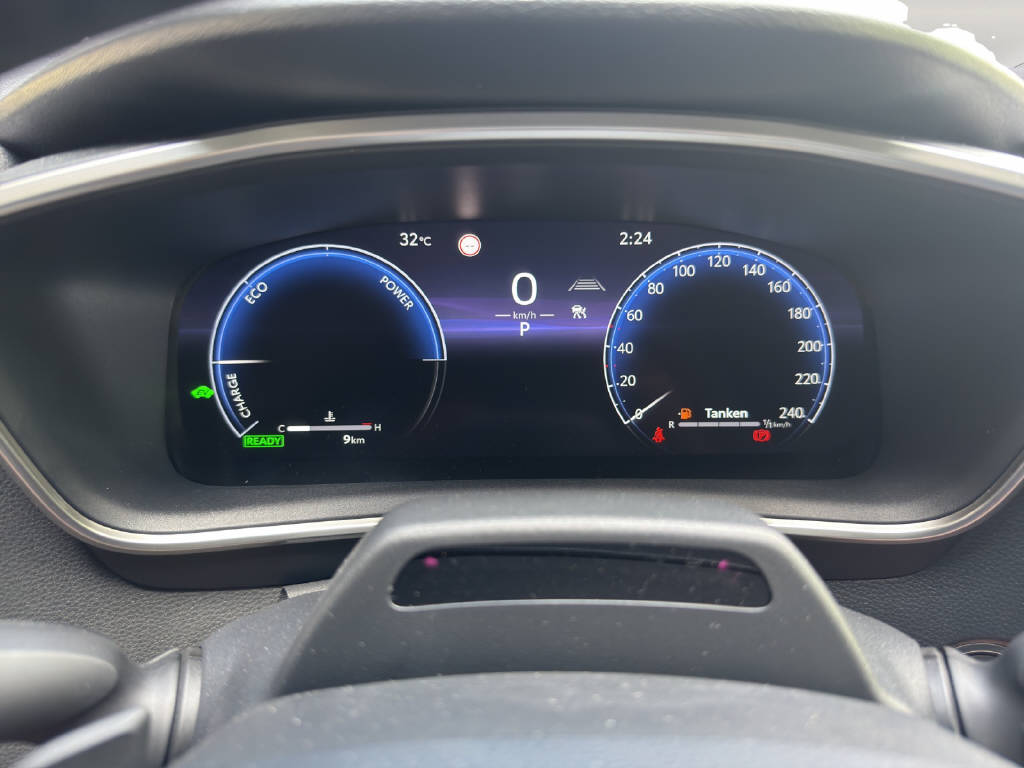TOYOTA Corolla Touring Sports 2.0 HSD Swiss Edition-image-8
