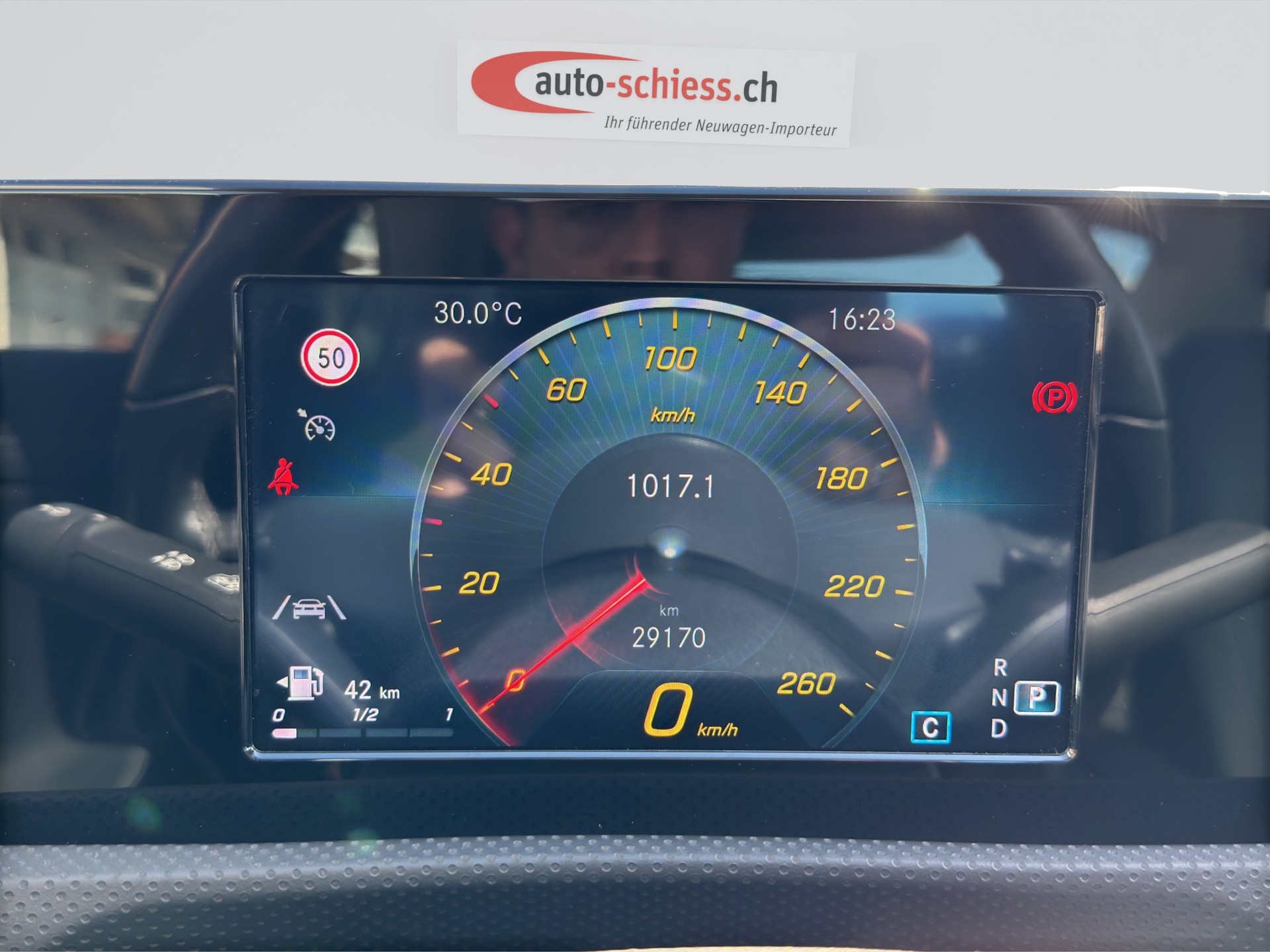 MERCEDES-BENZ CLA 200 4Matic Progressive 8G-DCT-image-10