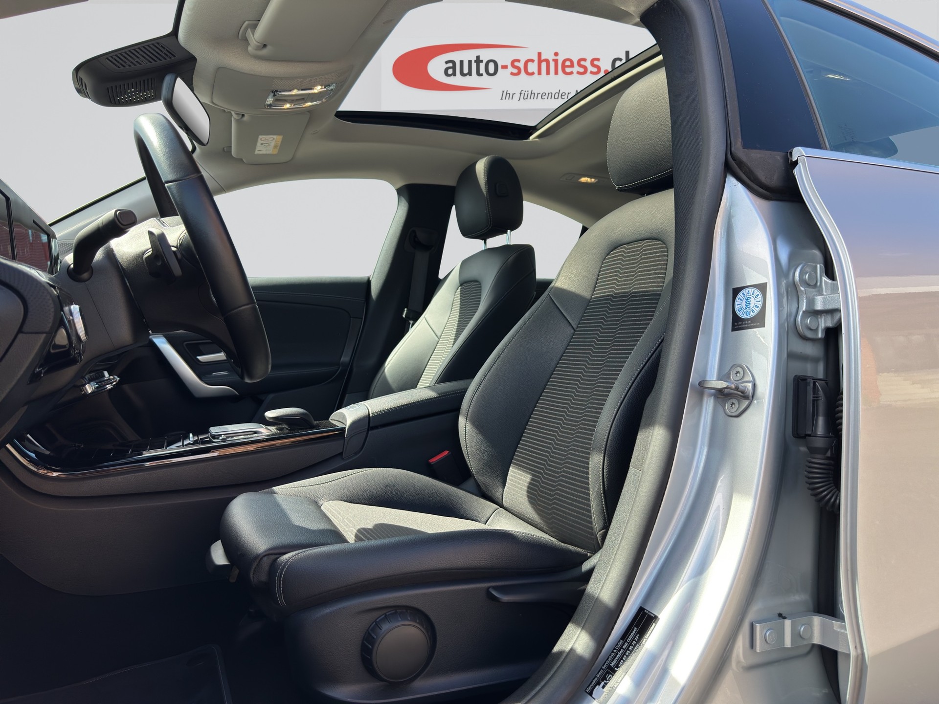 MERCEDES-BENZ CLA 200 4Matic Progressive 8G-DCT-image-5