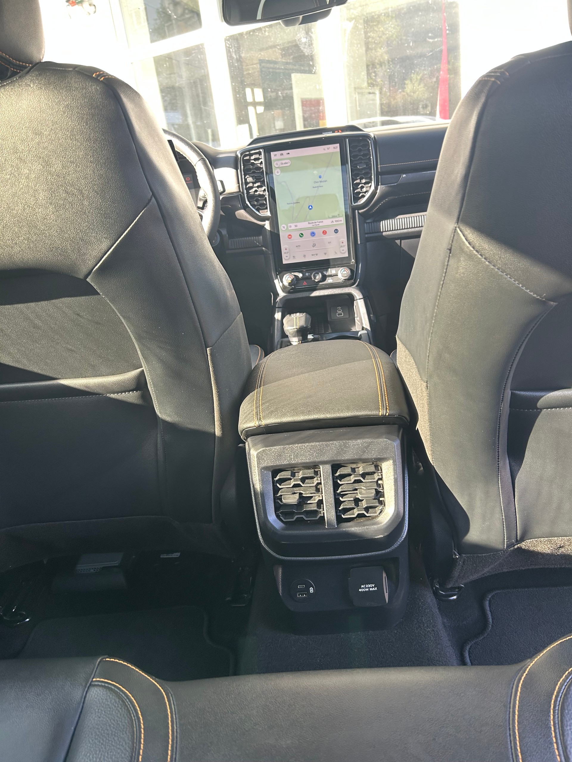 FORD Ranger Wildtrak 2.0 Eco Blue e-4WD Automat-image-9