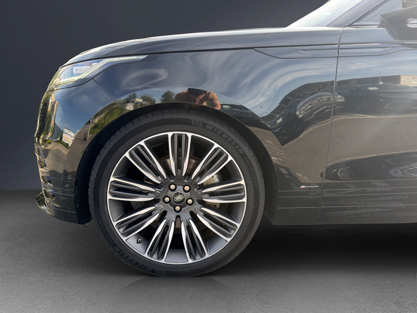 LAND ROVER Range Rover Velar R-Dynamic P 300 Automatic-image-9
