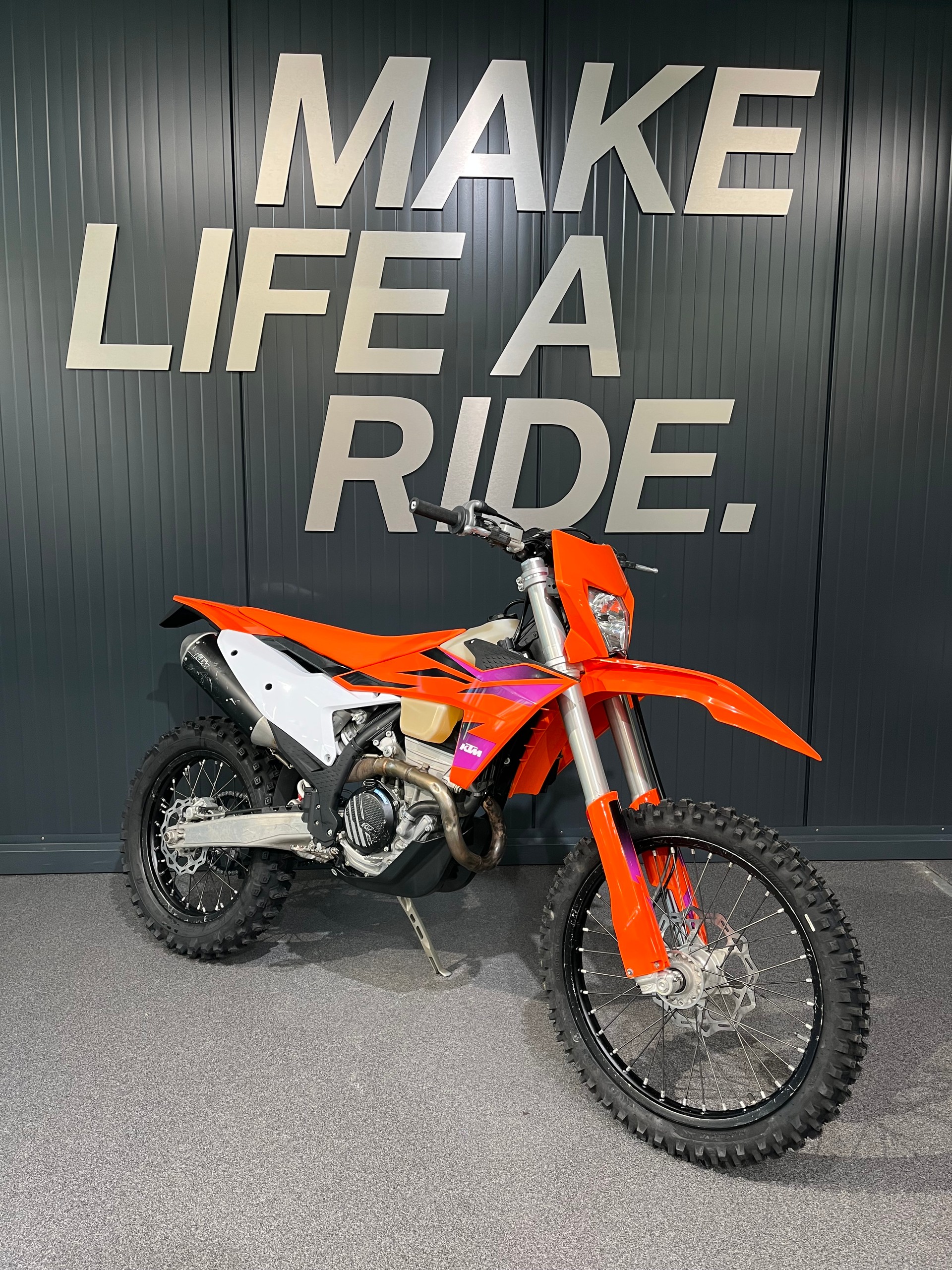 KTM EXC-F-showroom-element-1