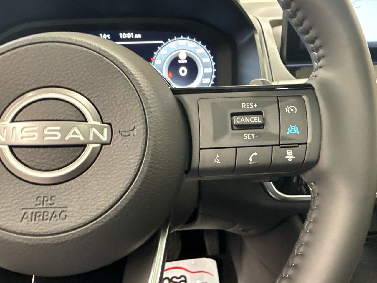 NISSAN Qashqai 1.3 DIG-T MHEV Tekna Xtronic 4x4-image-10