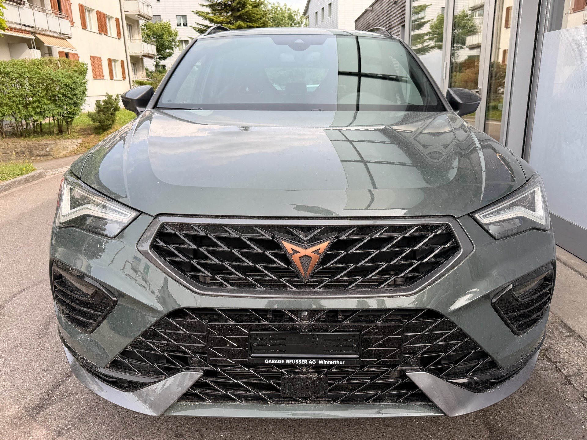 CUPRA Ateca 2.0 TSI 4Drive *** 360° KAMERA UND NUR 9'500KM !!! ***-image-1