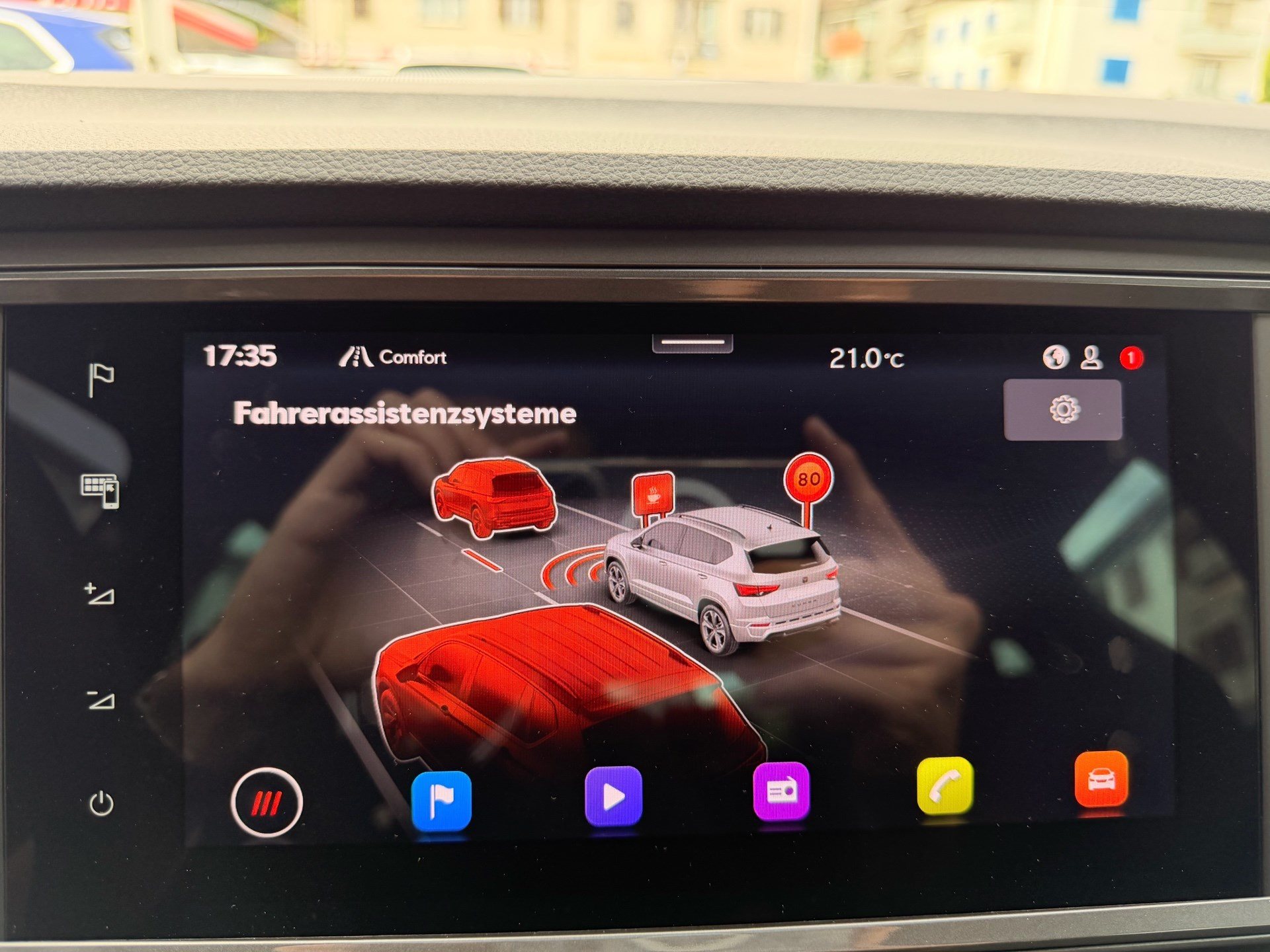CUPRA Ateca 2.0 TSI 4Drive *** 360° KAMERA UND NUR 9'500KM !!! ***-image-15