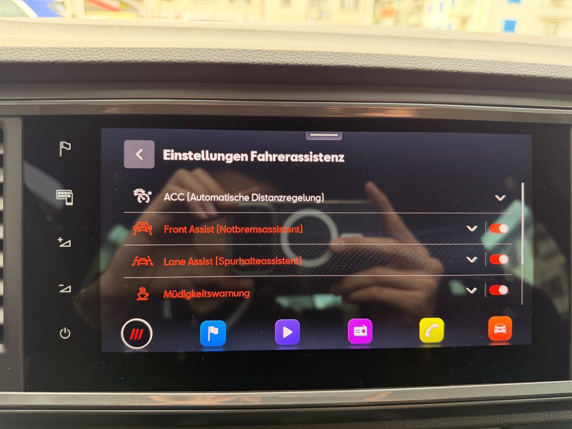 CUPRA Ateca 2.0 TSI 4Drive *** 360° KAMERA UND NUR 9'500KM !!! ***-image-16