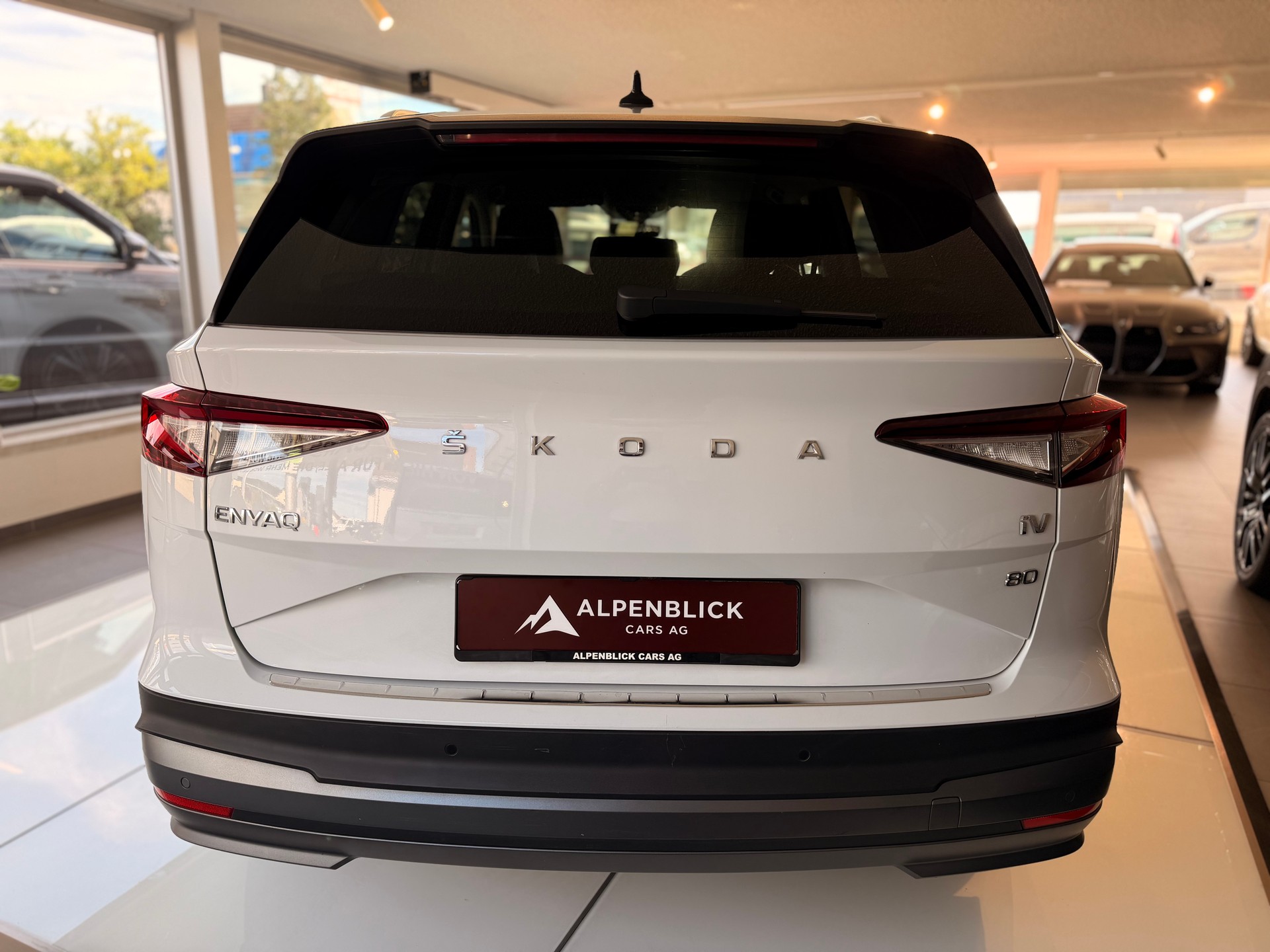 SKODA Enyaq iV 80-image-6