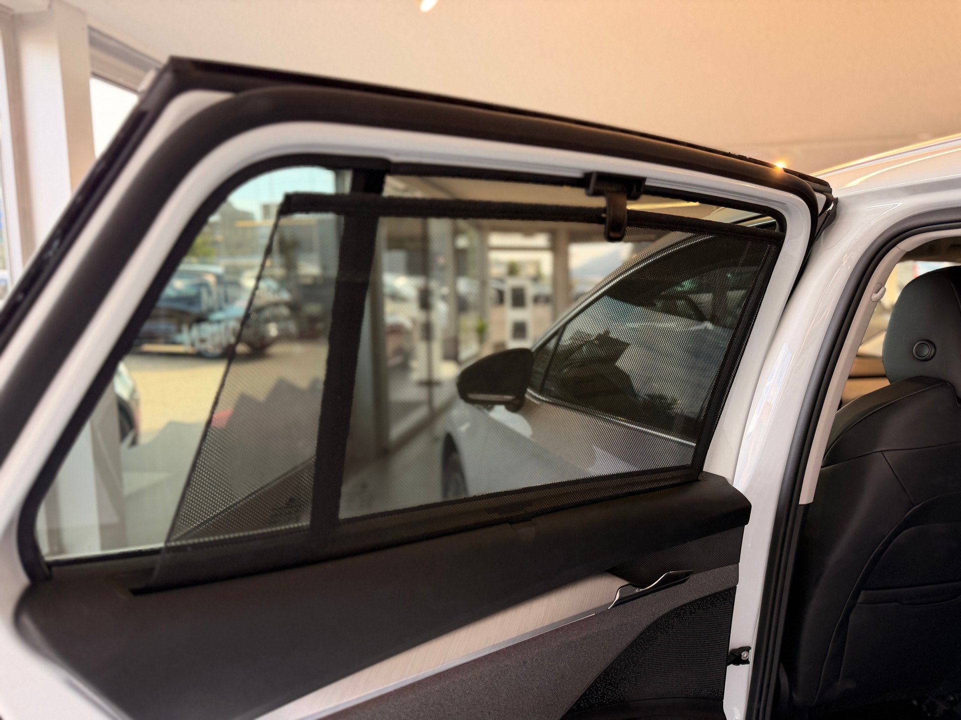 SKODA Enyaq iV 80-image-15