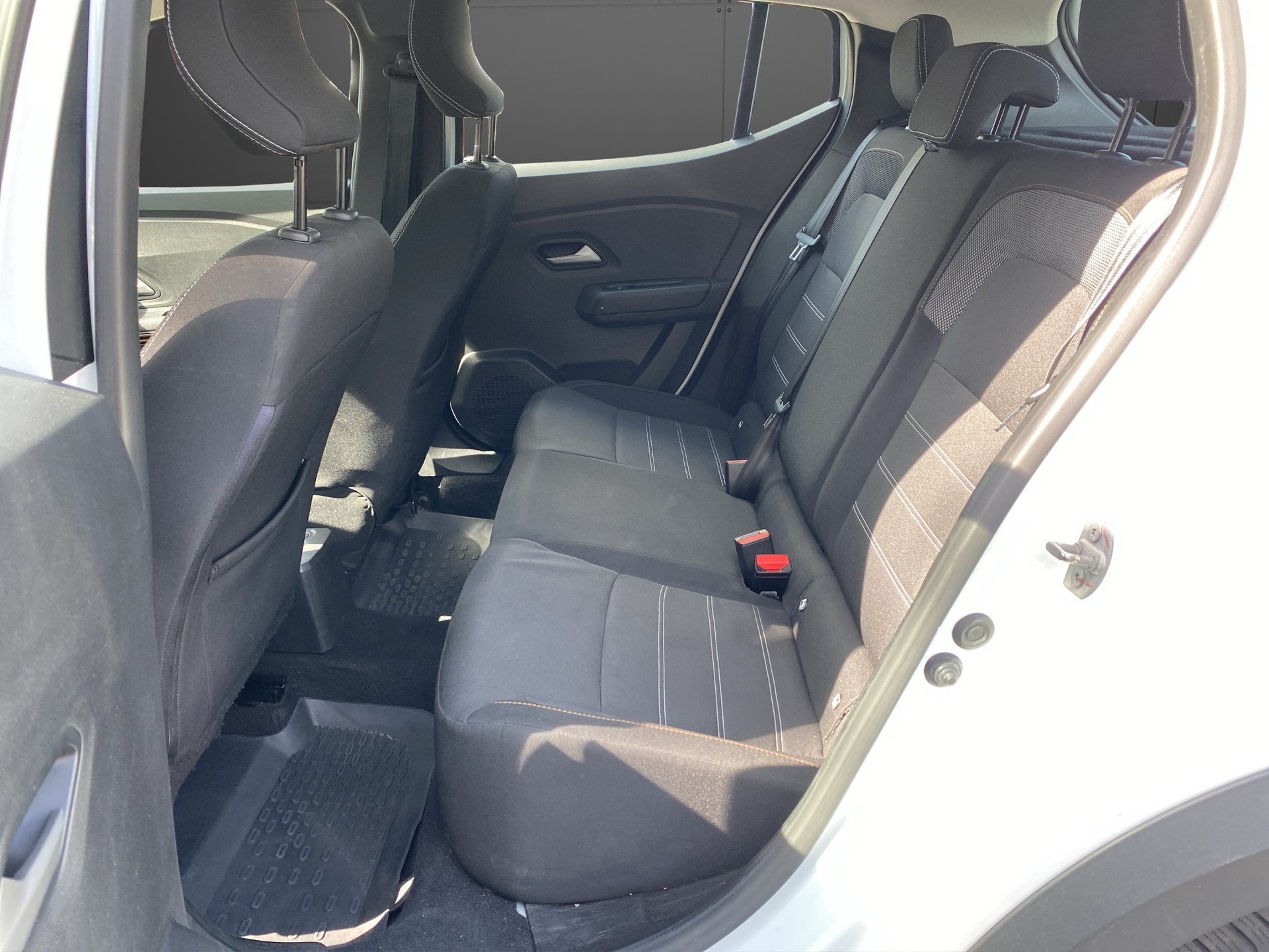 DACIA Sandero Stepway TCe 90 Expression-image-11