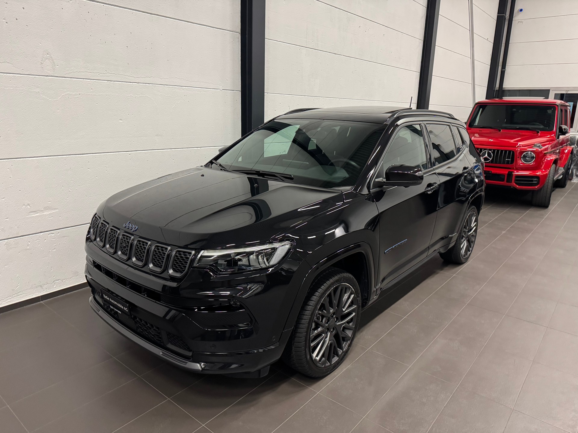 JEEP Compass 1.3 T PHEV S AWD-image-4
