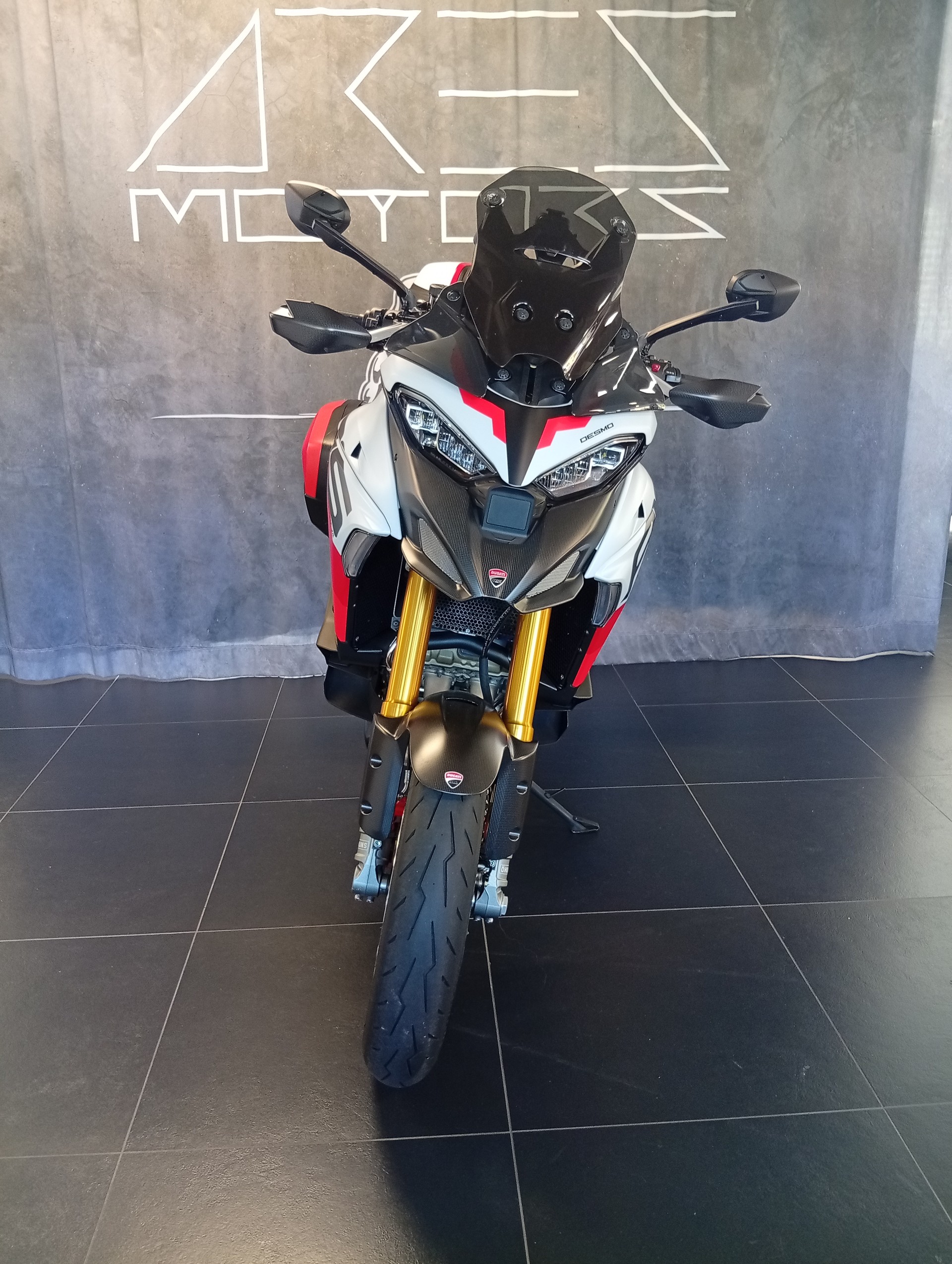 DUCATI Multistrada V4 RS-showroom-element-2