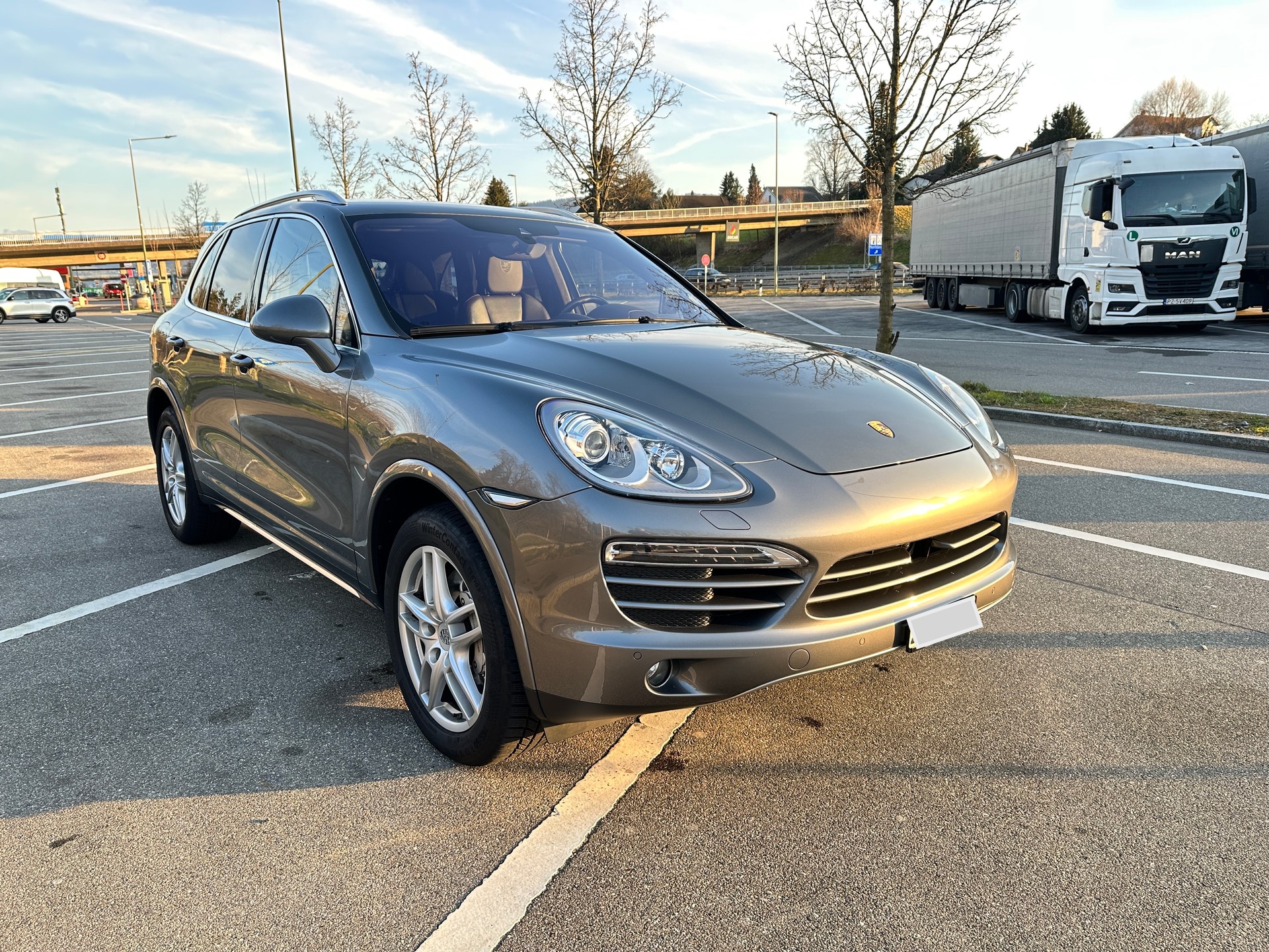PORSCHE 4.8 V8 S TipT-image-0