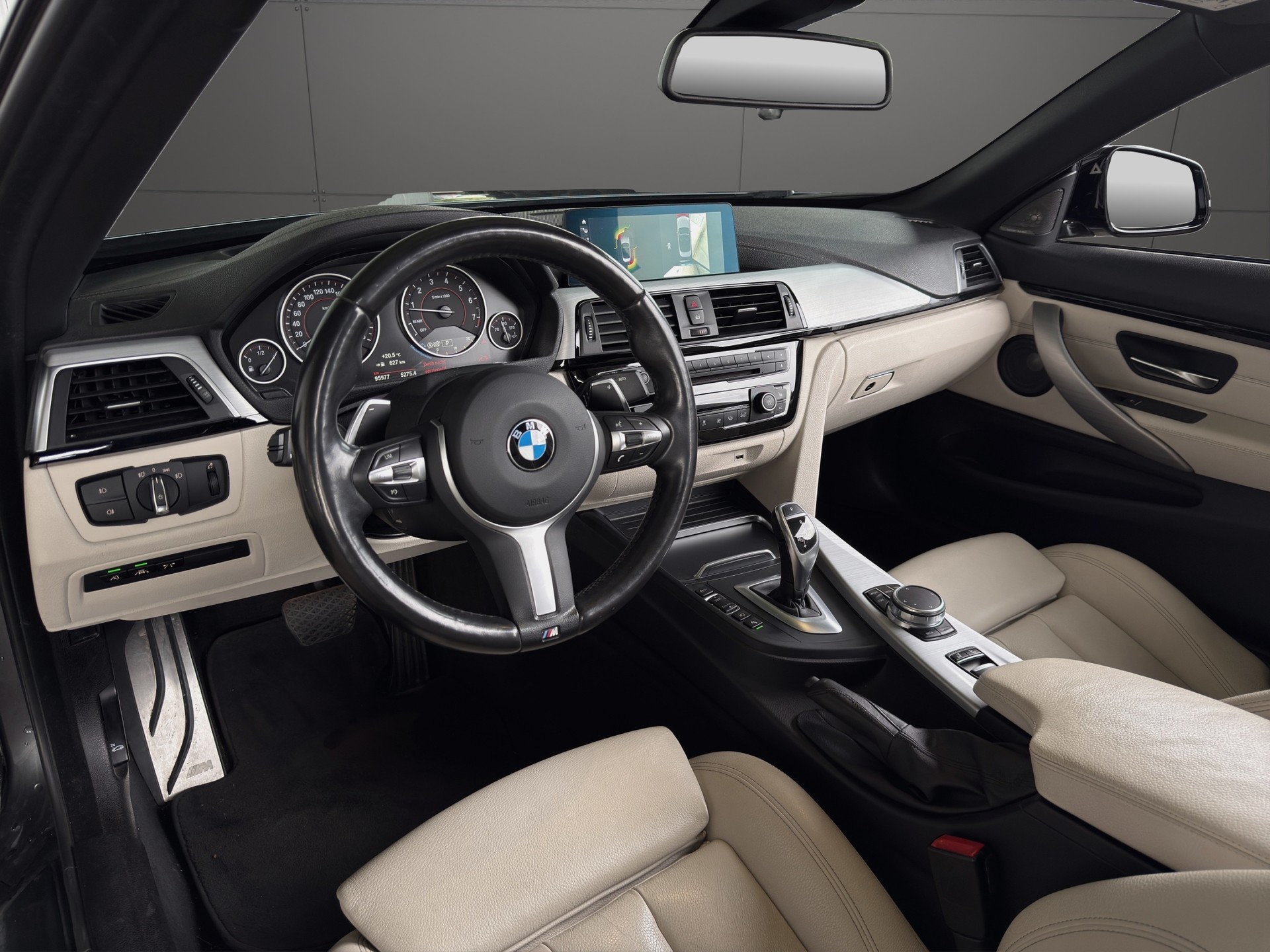 BMW 440i Cabriolet xDrive M Sport Steptronic-image-9