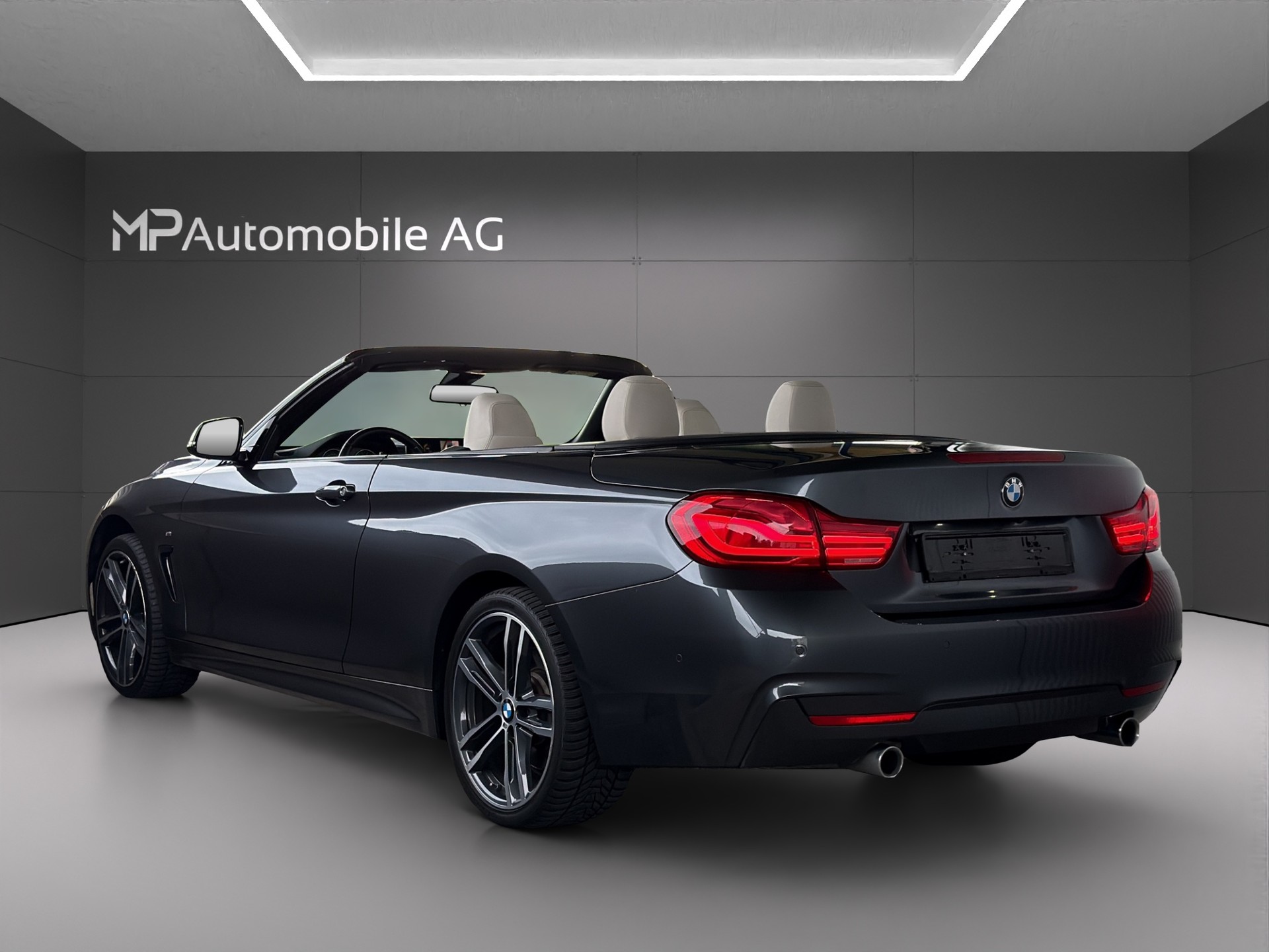 BMW 440i Cabriolet xDrive M Sport Steptronic-image-6