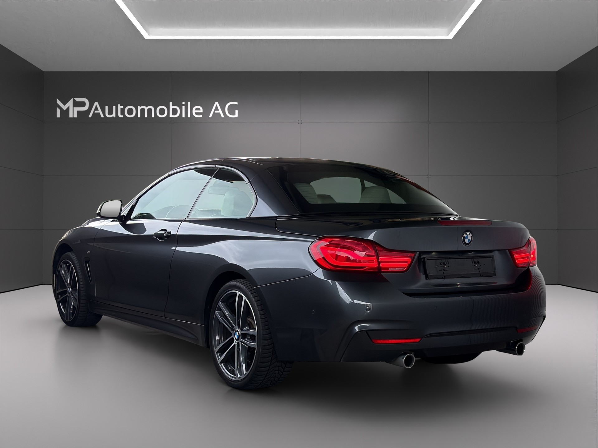 BMW 440i Cabriolet xDrive M Sport Steptronic-image-7