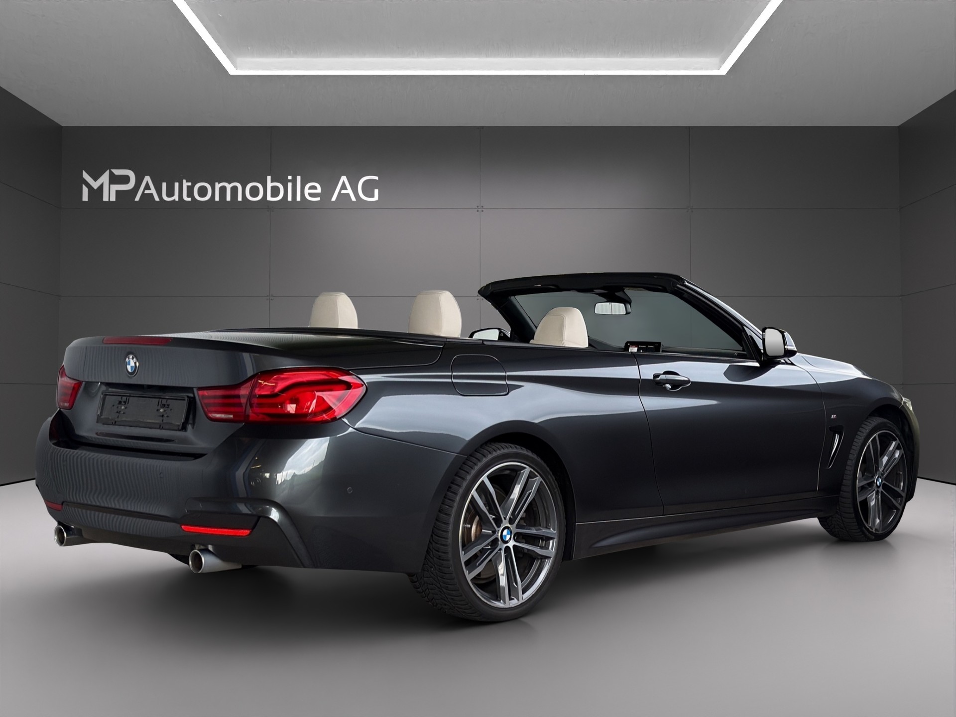 BMW 440i Cabriolet xDrive M Sport Steptronic-image-5