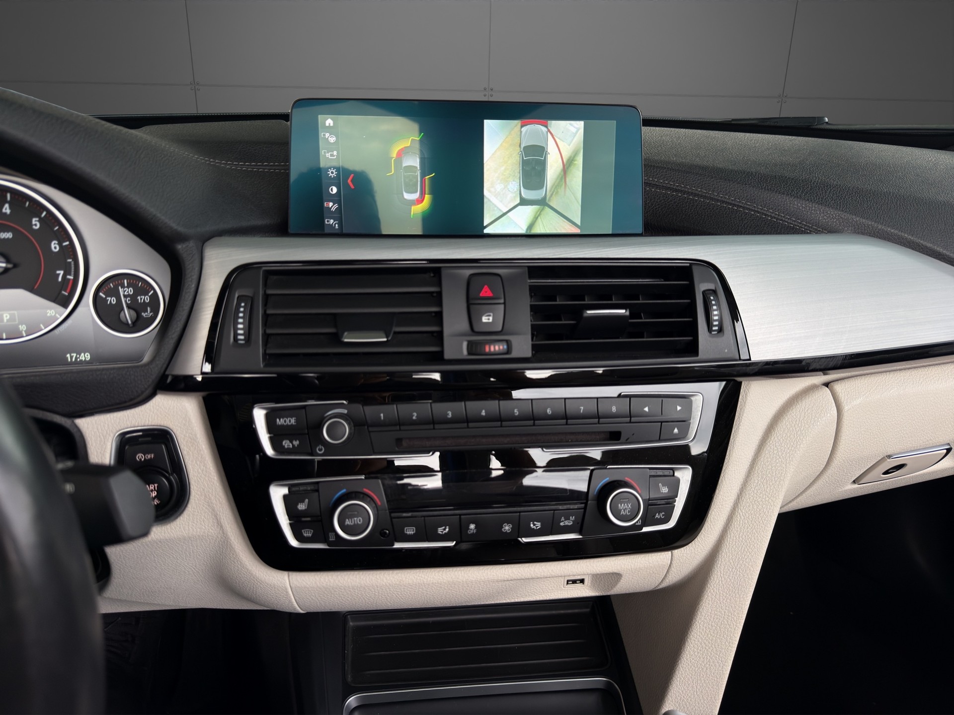 BMW 440i Cabriolet xDrive M Sport Steptronic-image-14