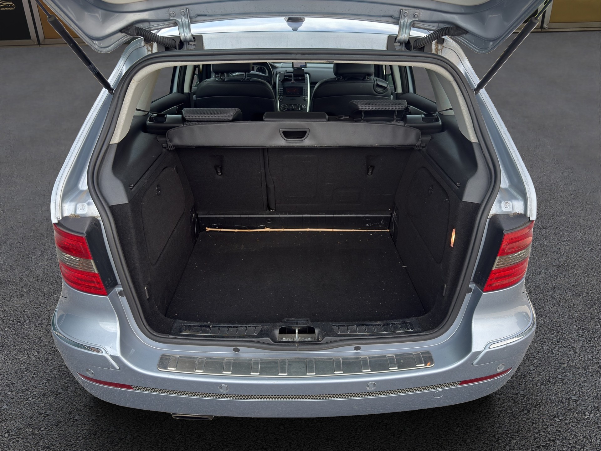 MERCEDES-BENZ B 170-image-13