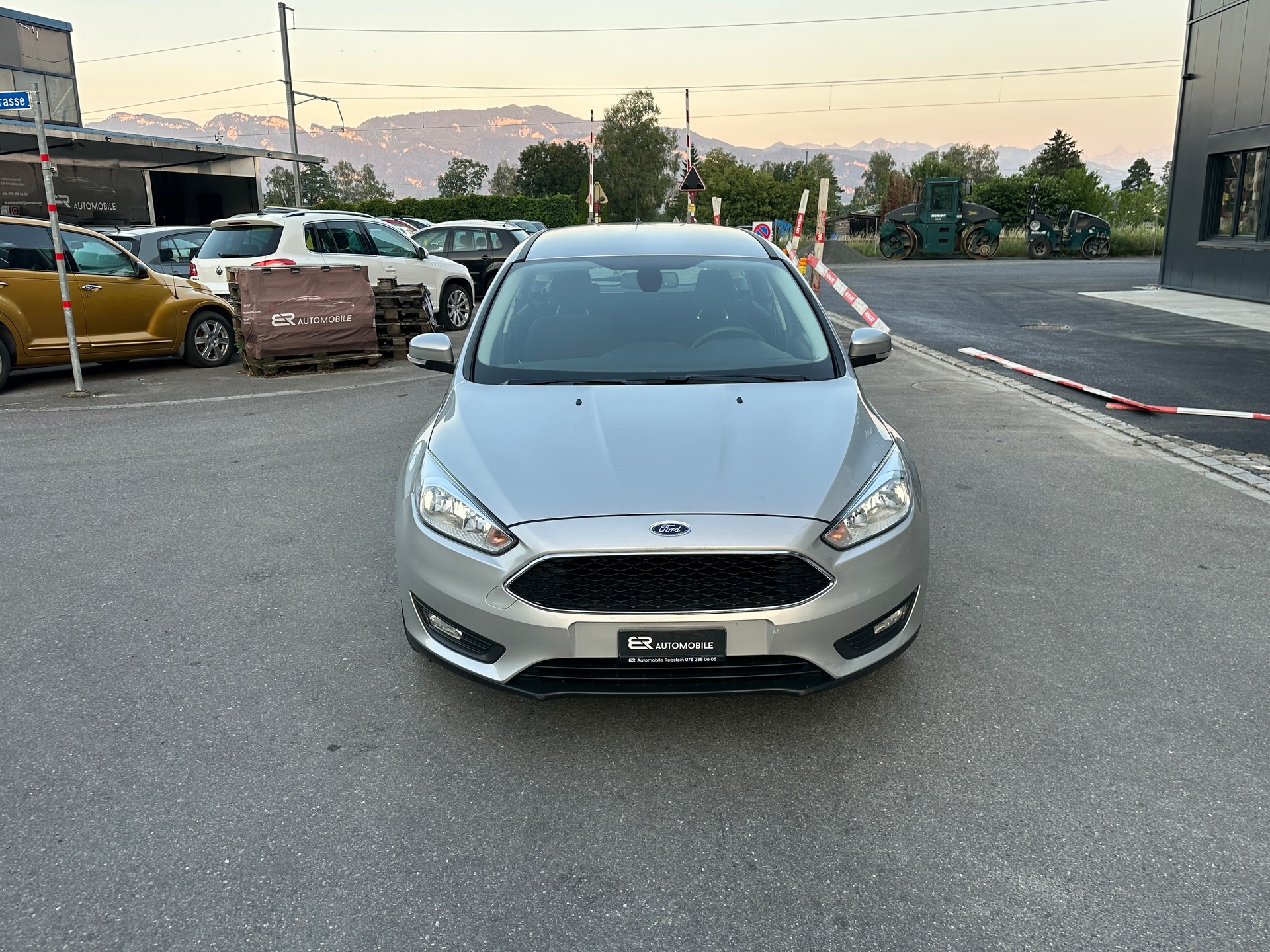 FORD Focus 1.0 SCTi Business-image-1