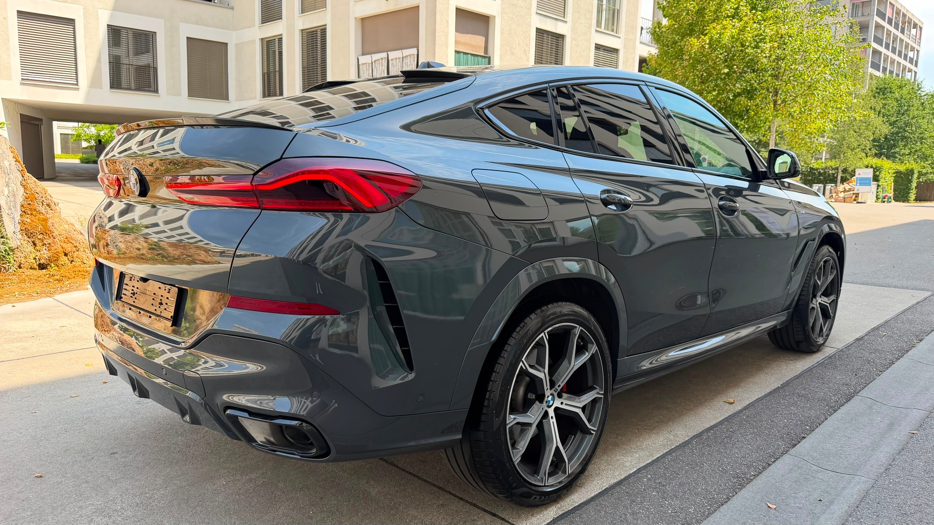 BMW X6 xDrive 48V 40d M Sport Pro Steptronic-image-3
