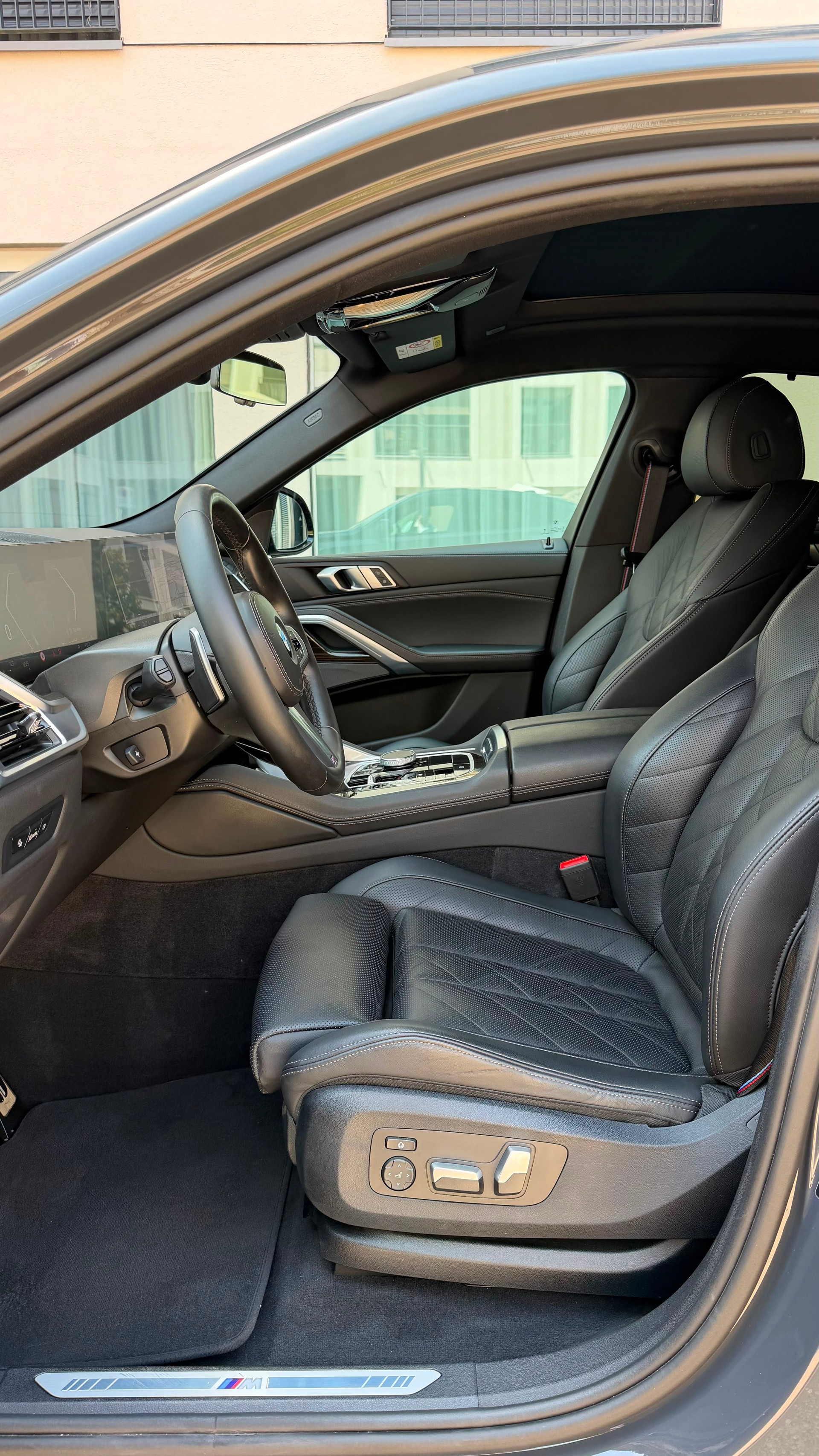 BMW X6 xDrive 48V 40d M Sport Pro Steptronic-image-8