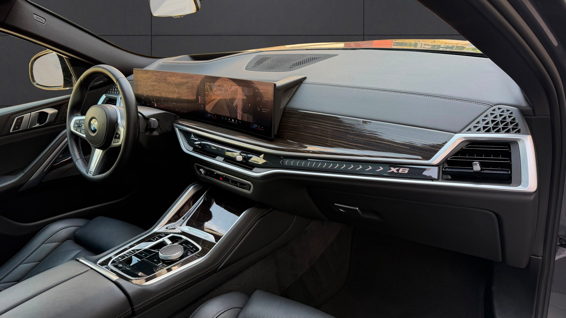 BMW X6 xDrive 48V 40d M Sport Pro Steptronic-image-27