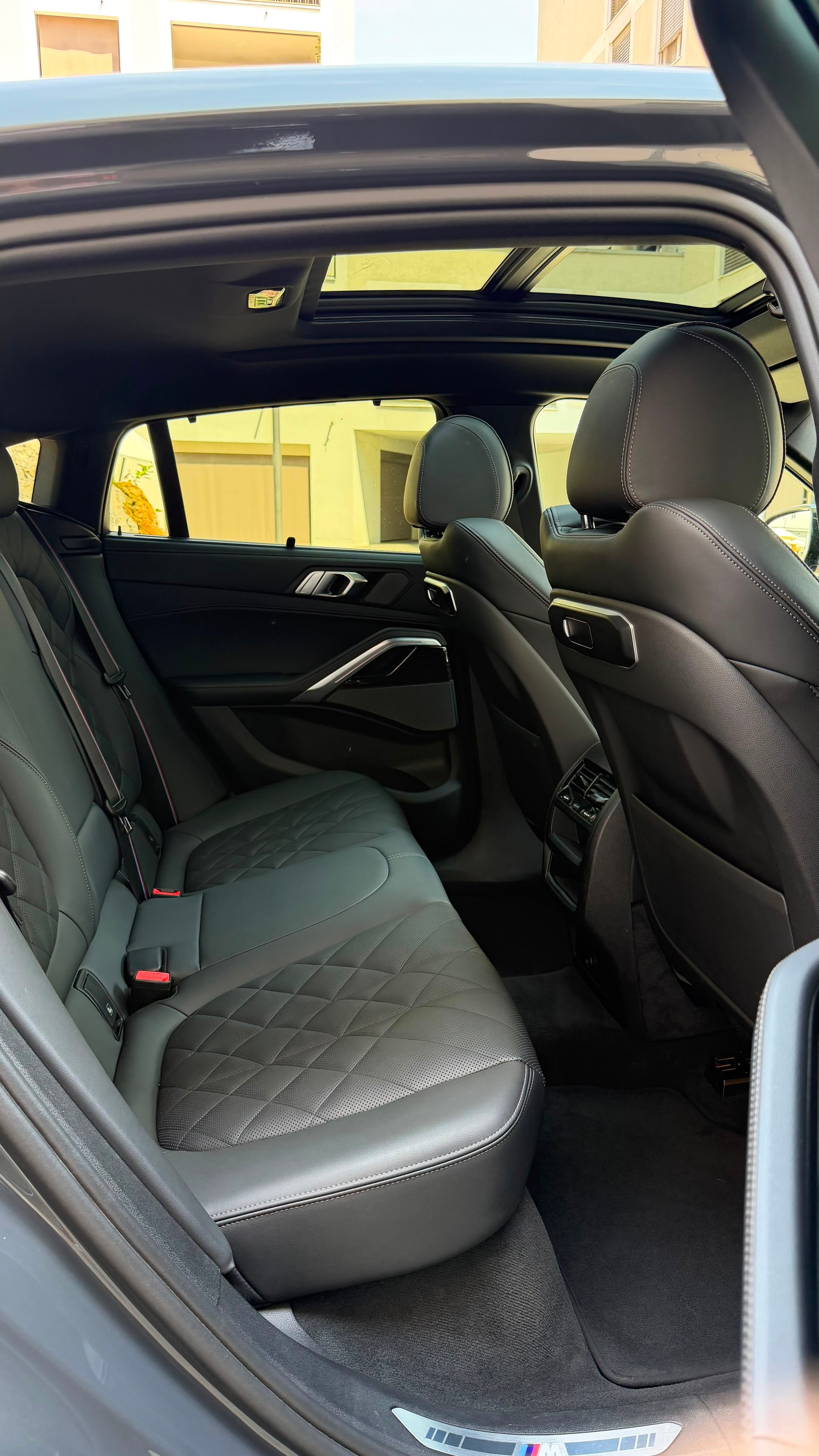 BMW X6 xDrive 48V 40d M Sport Pro Steptronic-image-11