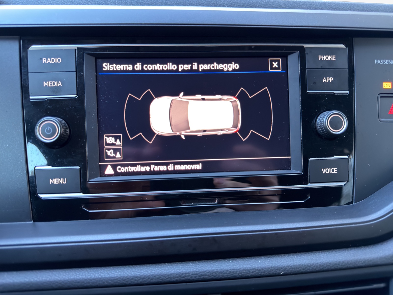 VW Polo 1.0 TSI Basis-image-13