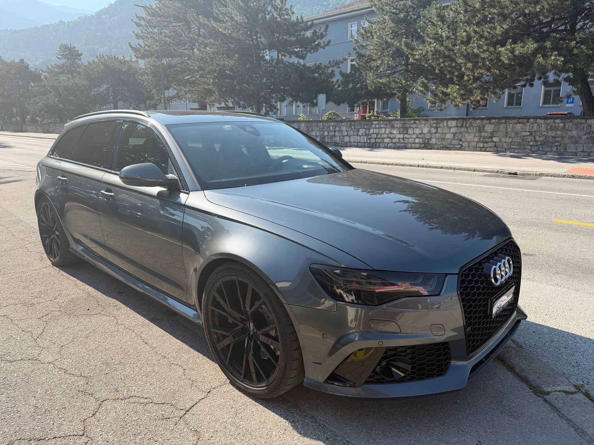 AUDI RS6 Avant 4.0 TFSI V8 performance quattro-image-0
