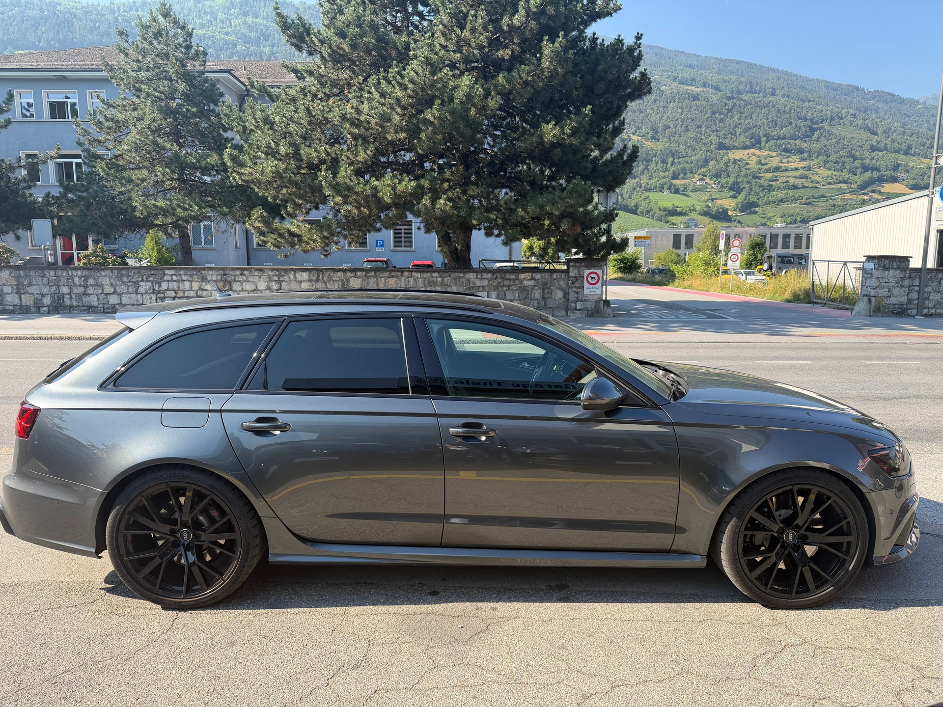AUDI RS6 Avant 4.0 TFSI V8 performance quattro-image-5
