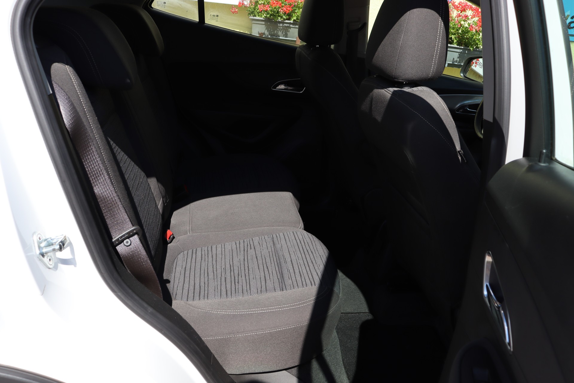OPEL Mokka 1.4i 16V Turbo Cosmo 2WD-image-13