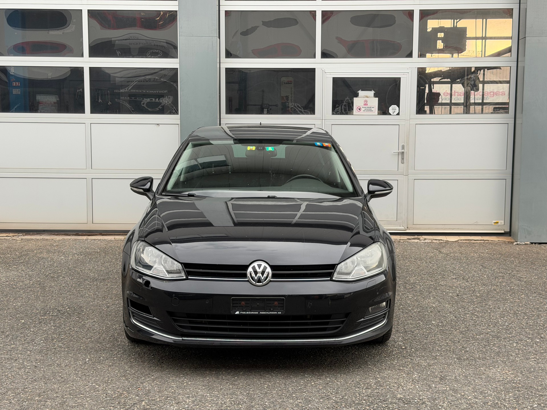 VW Golf 2.0 TDI Highline 4Motion-image-1