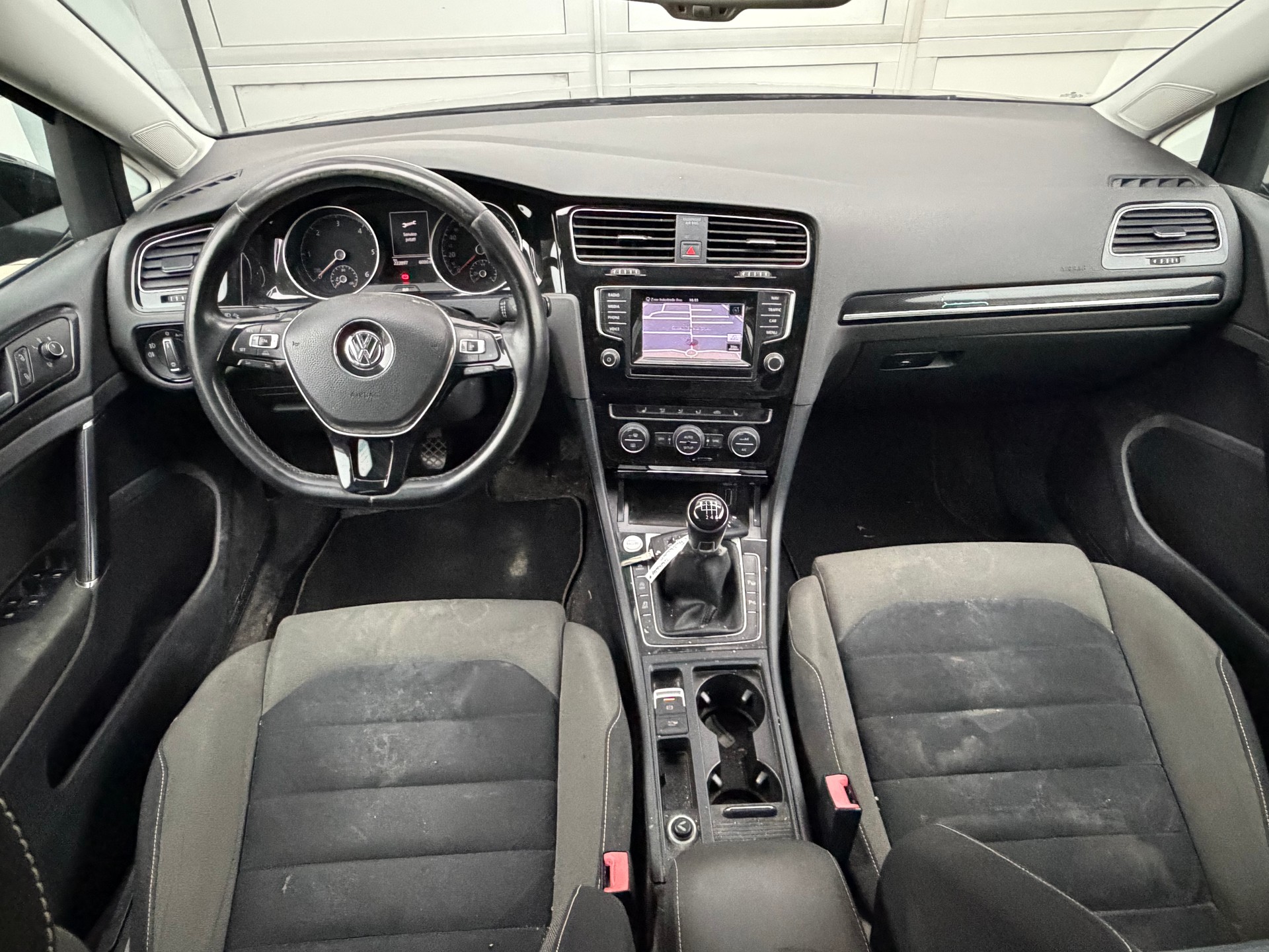 VW Golf 2.0 TDI Highline 4Motion-image-7